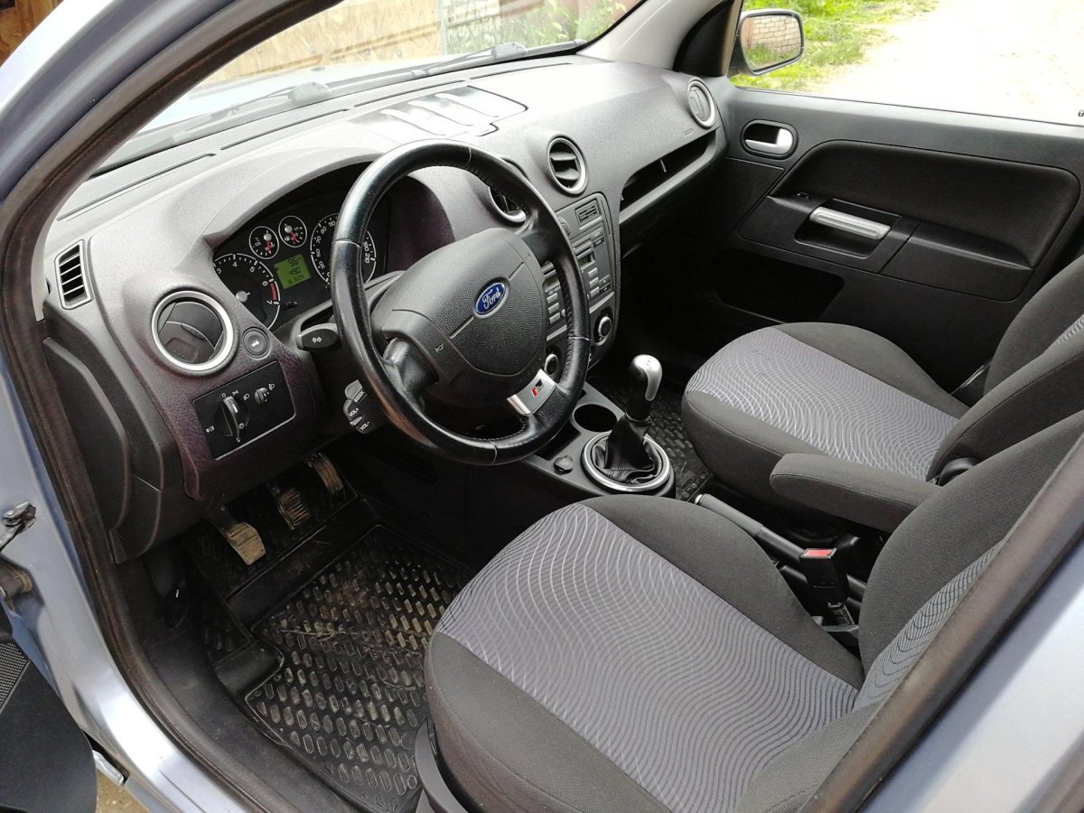 Ford Fusion 2008 салон