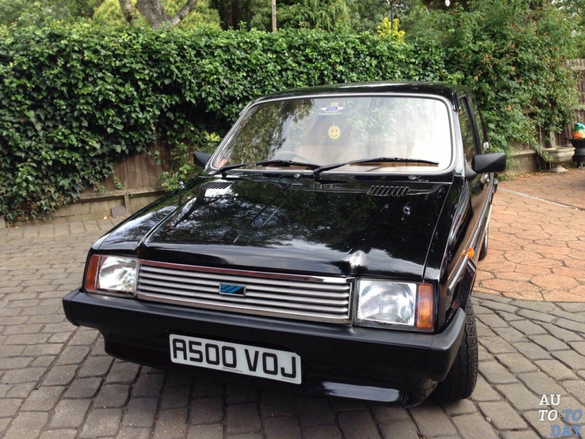 Автомобиль Austin Metro