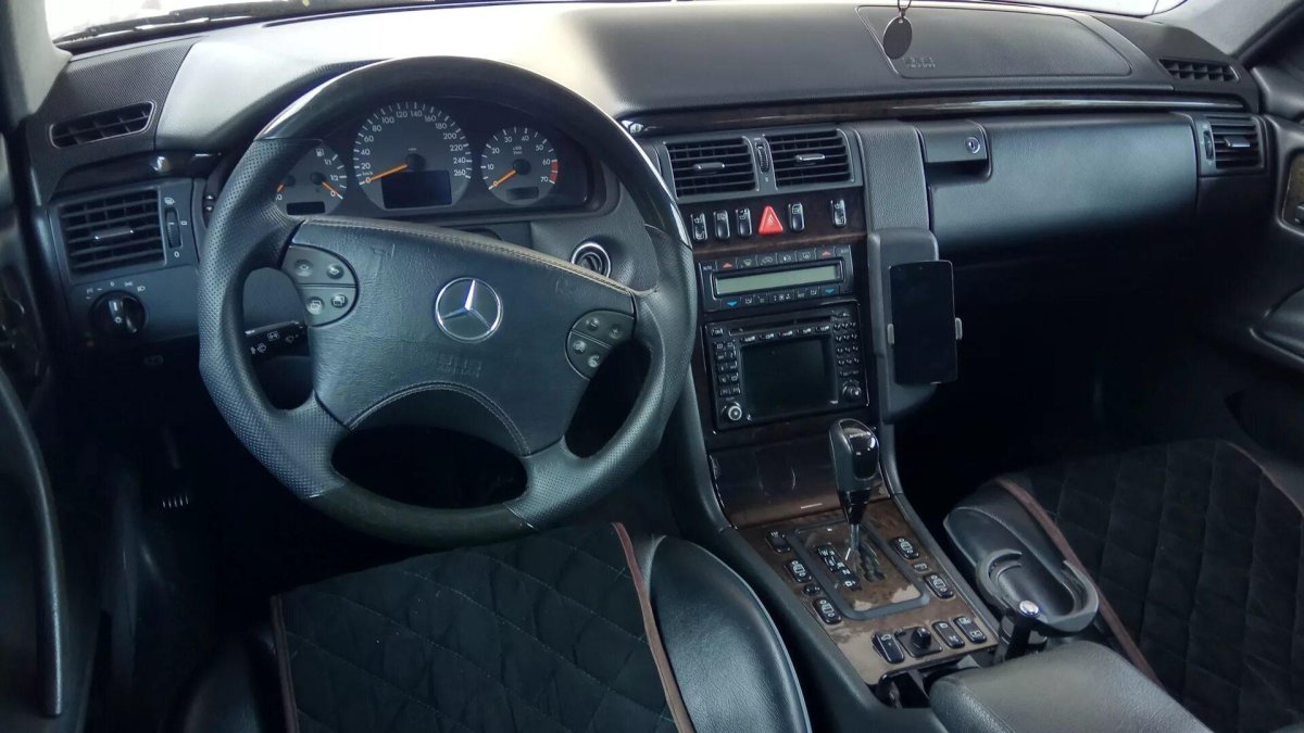 Мерседес 210 Брабус 7.3