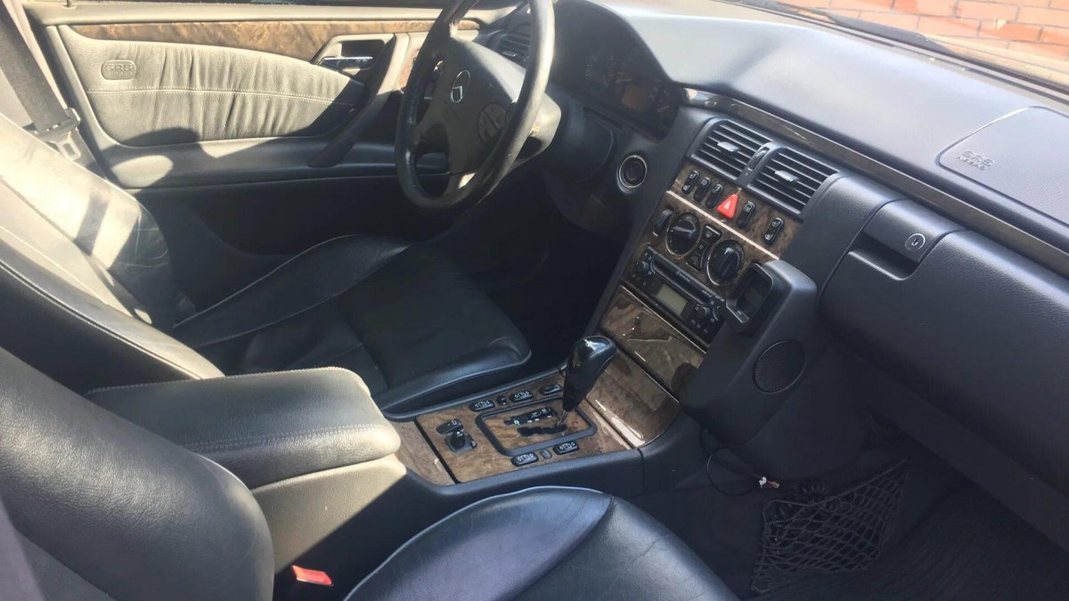 Mercedes w210 Рестайлинг салон