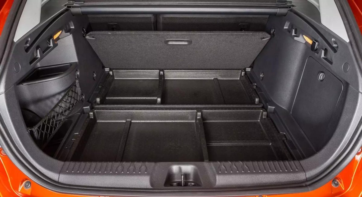 Лада Веста св багажник