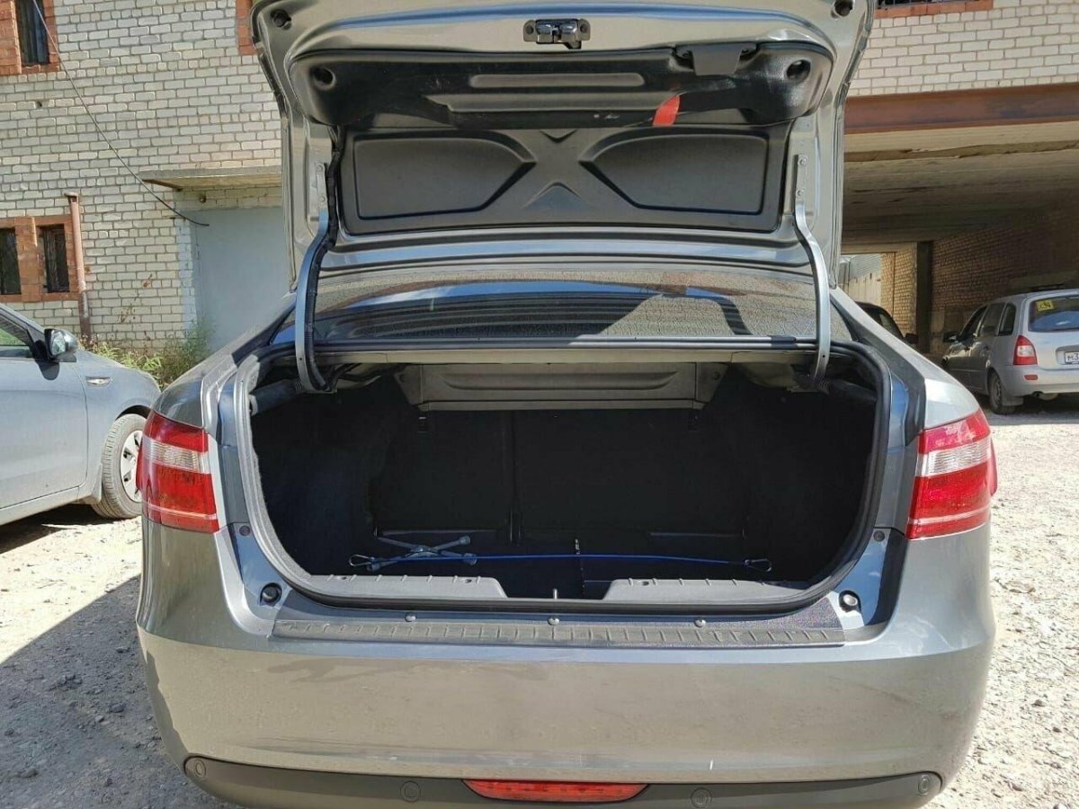 Багажник Лада Веста седан