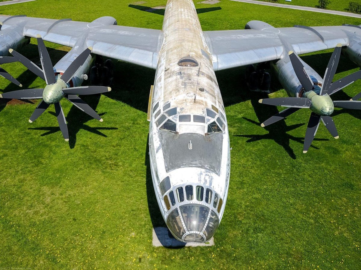 Ту-95 Ульяновск