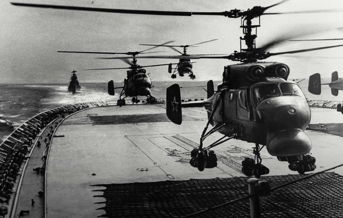 Ка-25 вертолёт