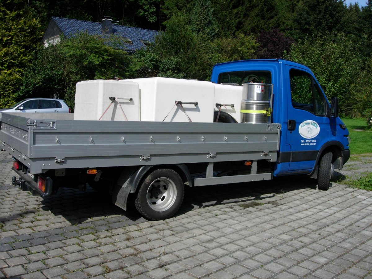 Живорыбная машина