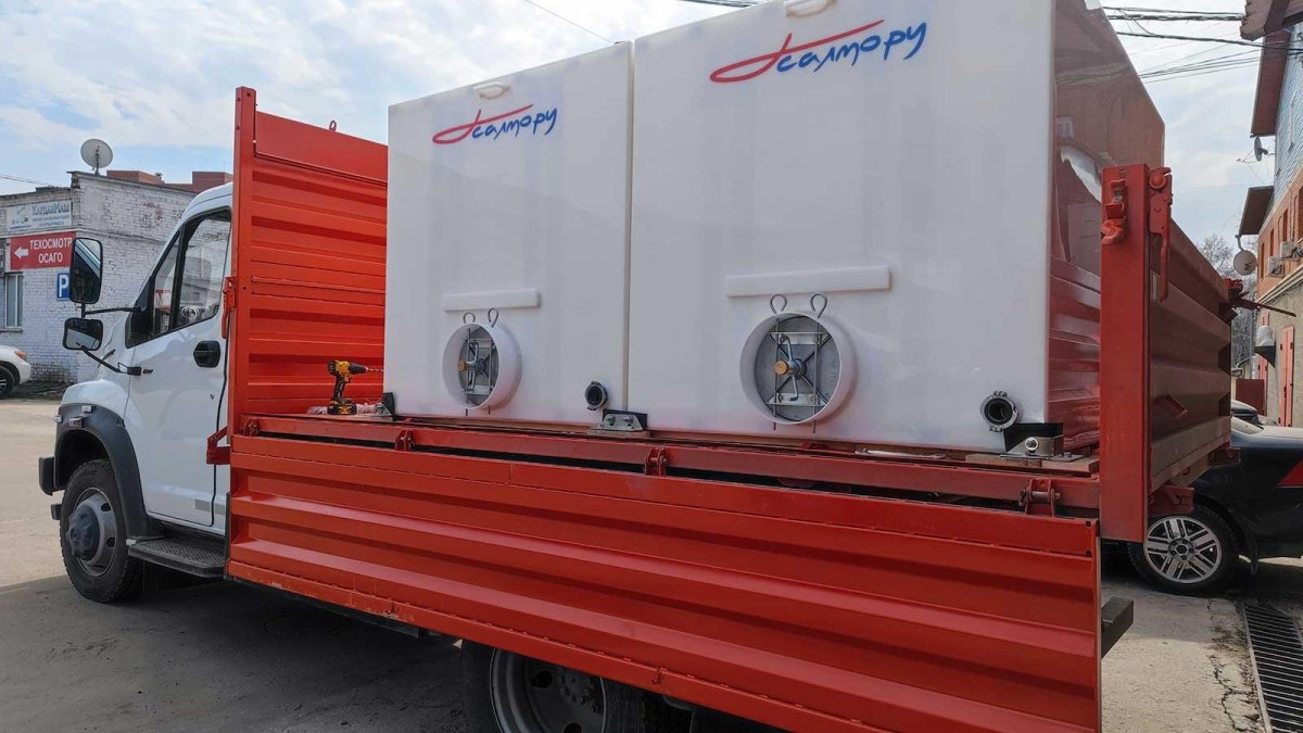 Вагон для перевозки живой рыбы