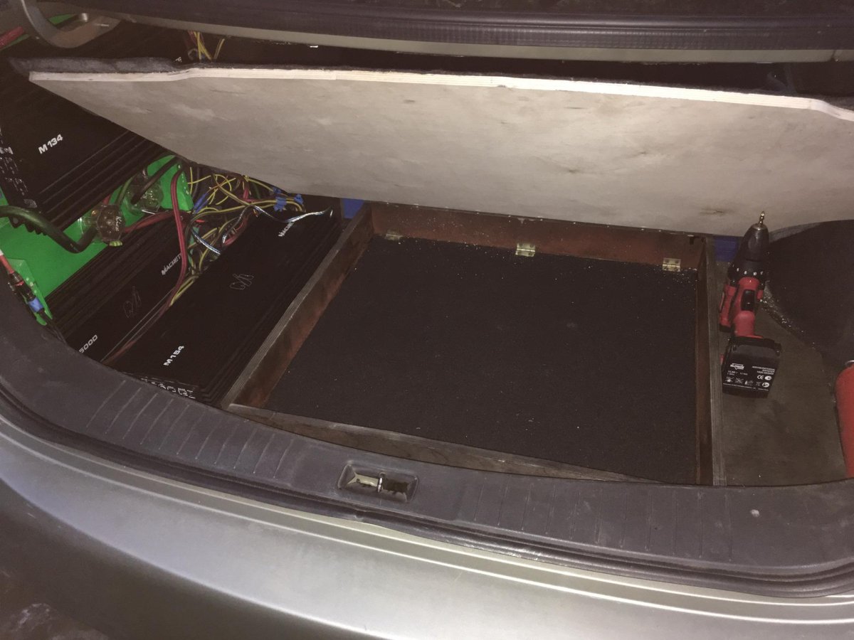 Фальшпол Альмера Классик