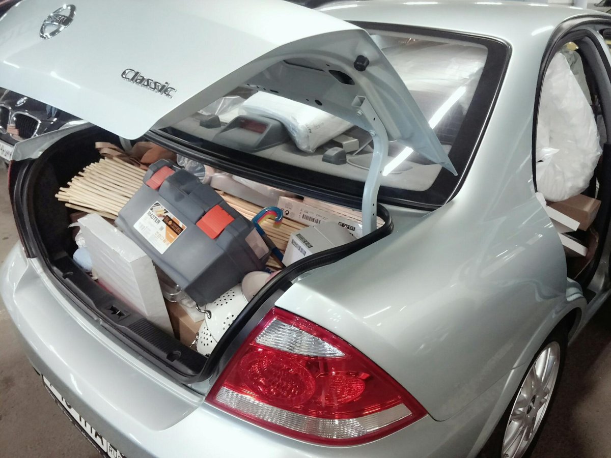 Nissan Almera багажник