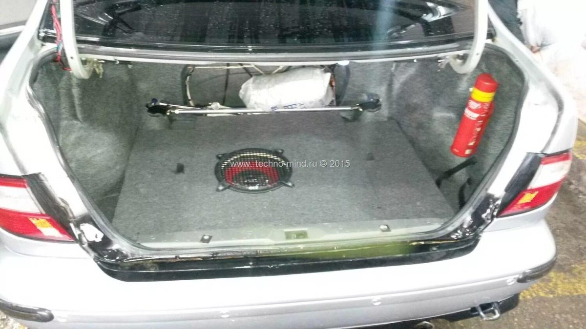 Багажник Nissan n15