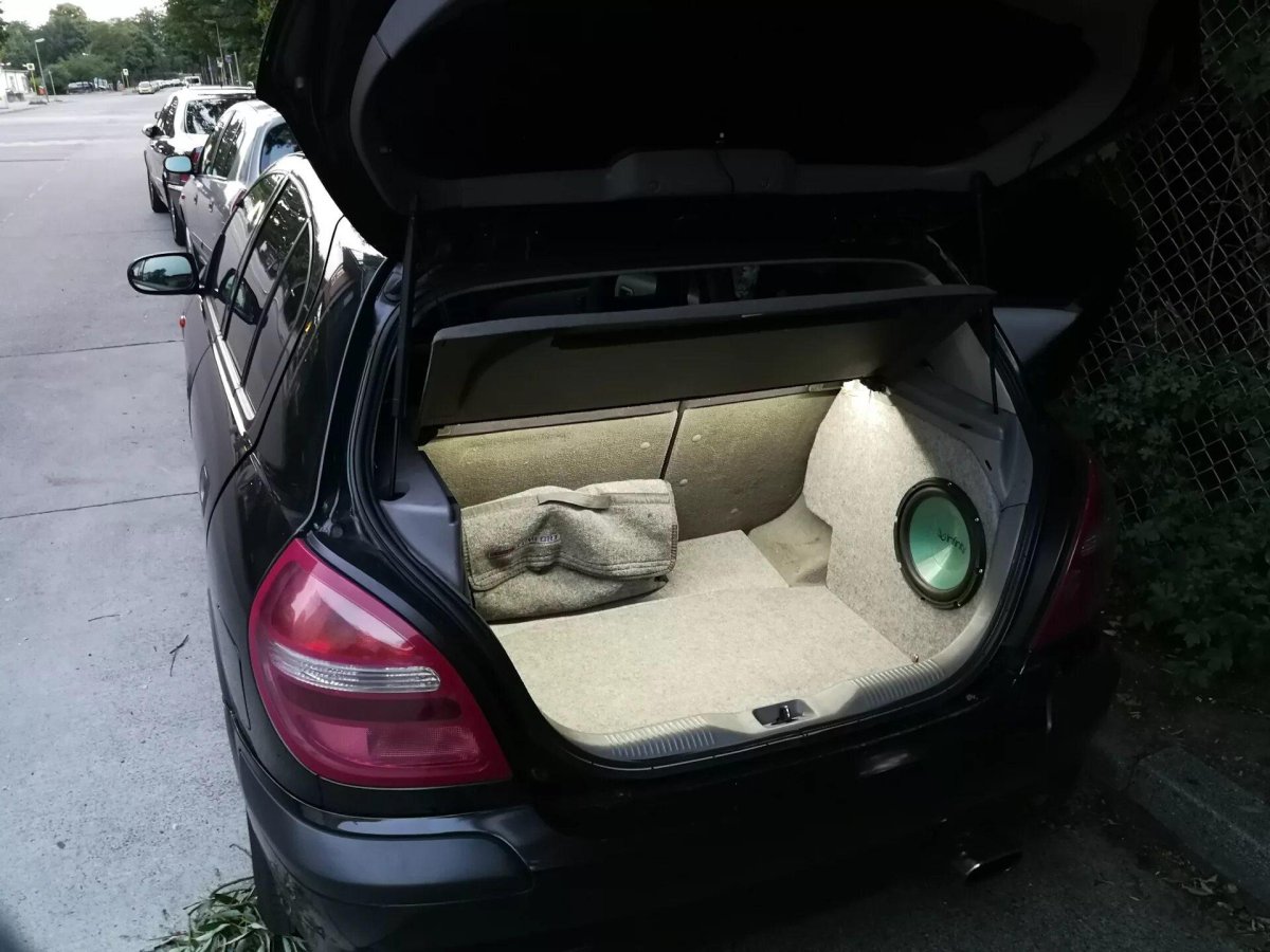 Багажник Ниссан Альмера н16 хэтчбек