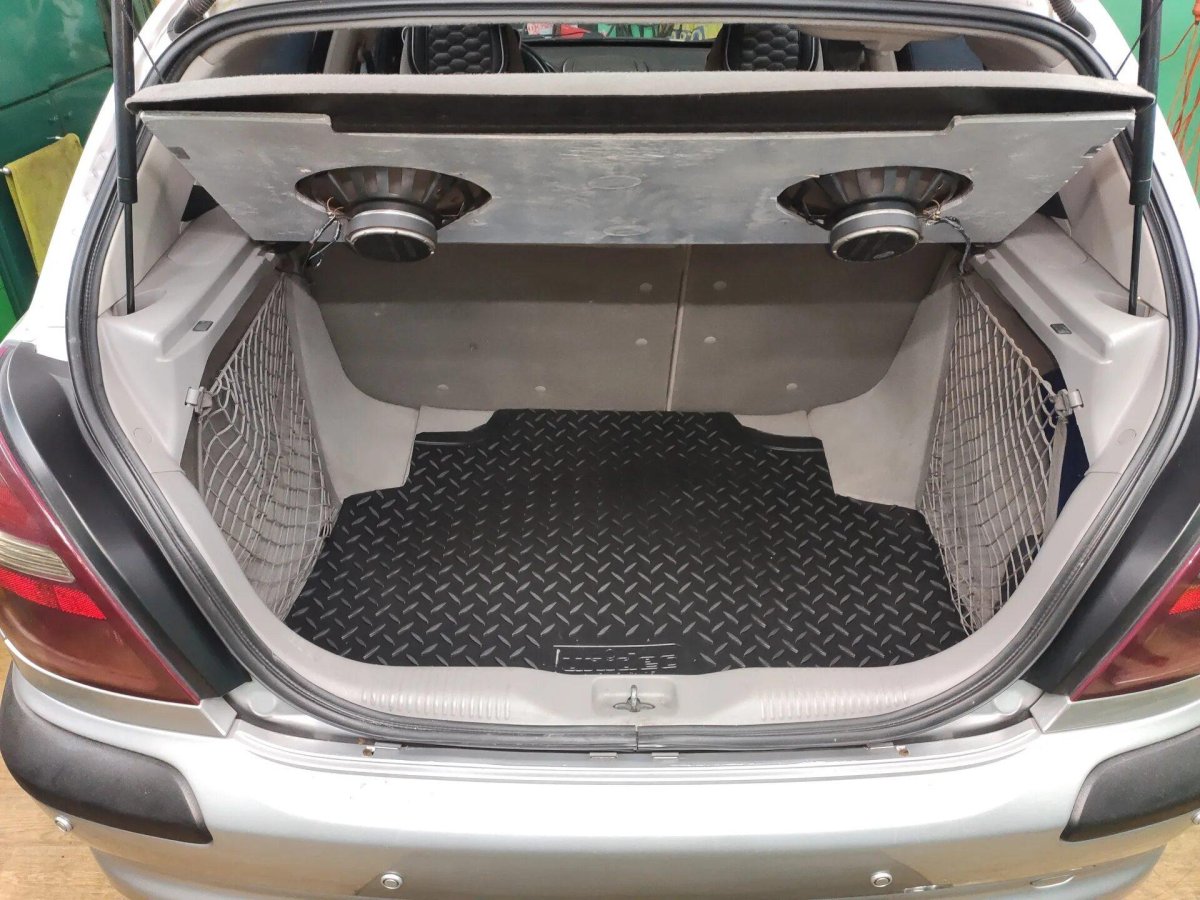 Ниссан Альмера багажник