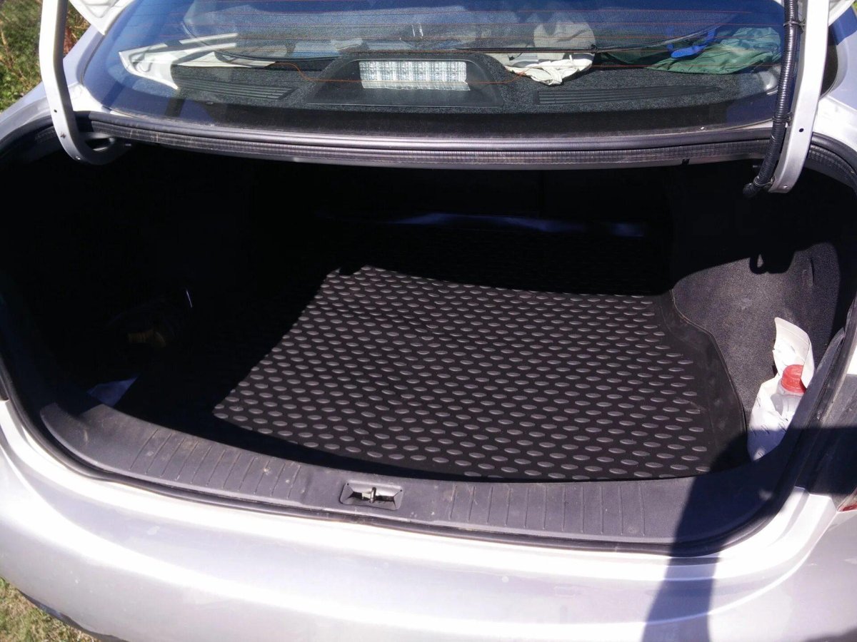 Коврик багажника Nissan Almera n16 (седан)