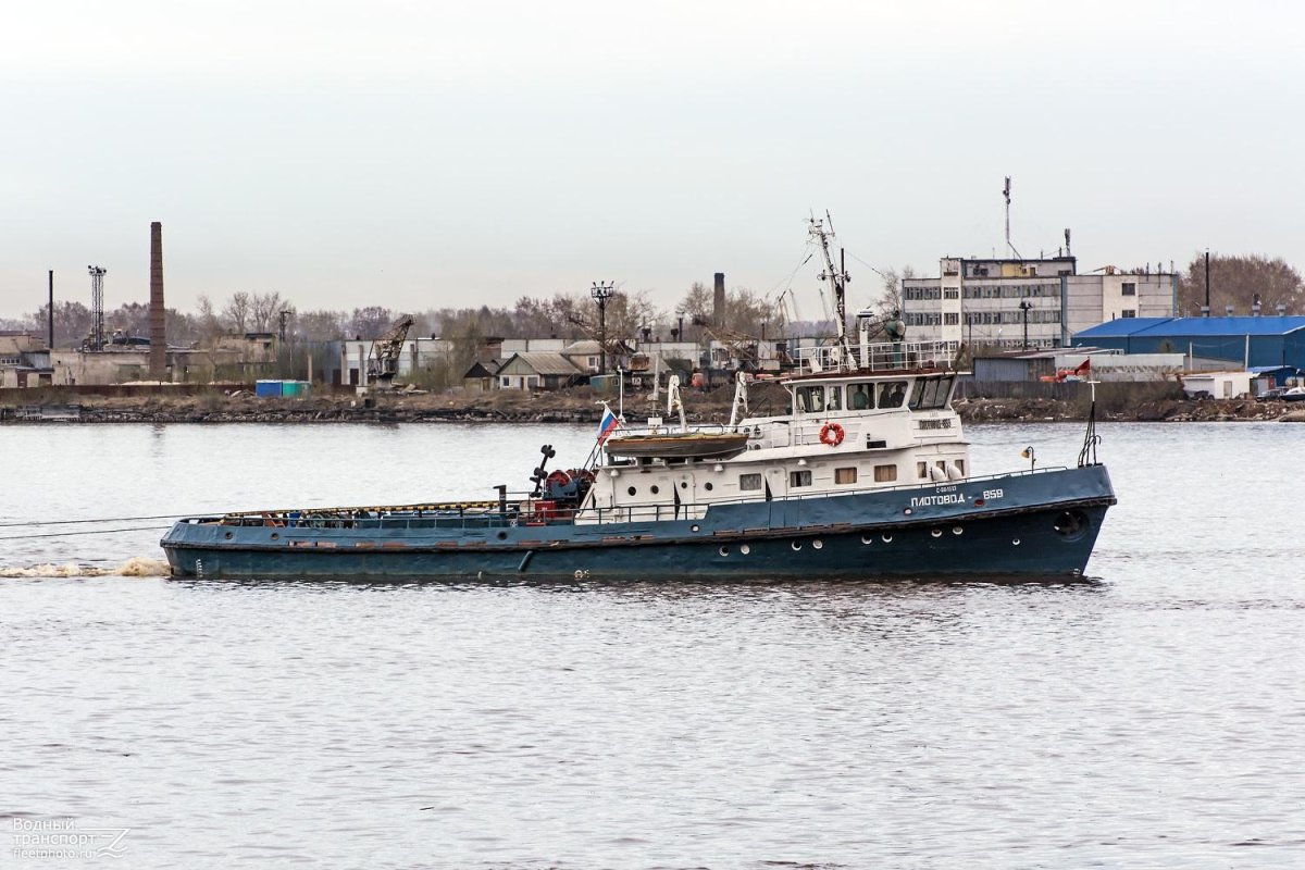 Плотовод 611 теплоход