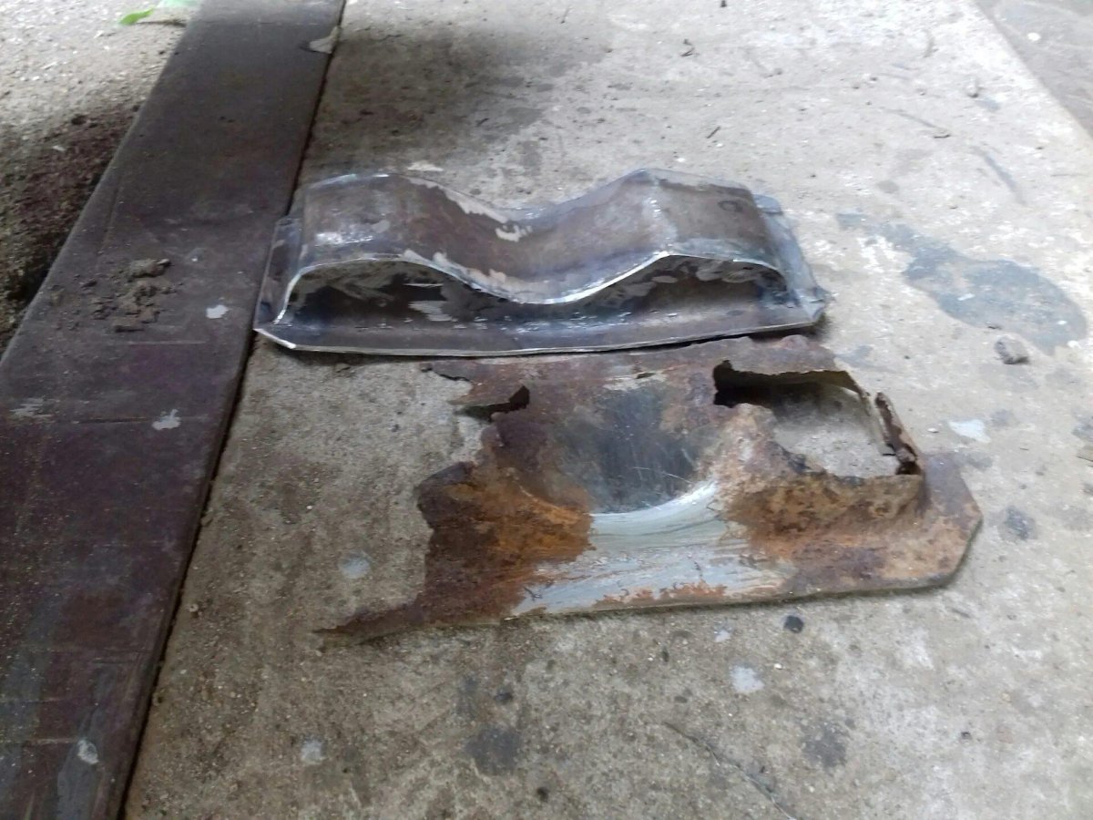 Крепление горловины бензобака гольф 2