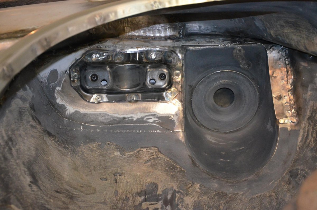 Крепление горловины бензобака гольф 2