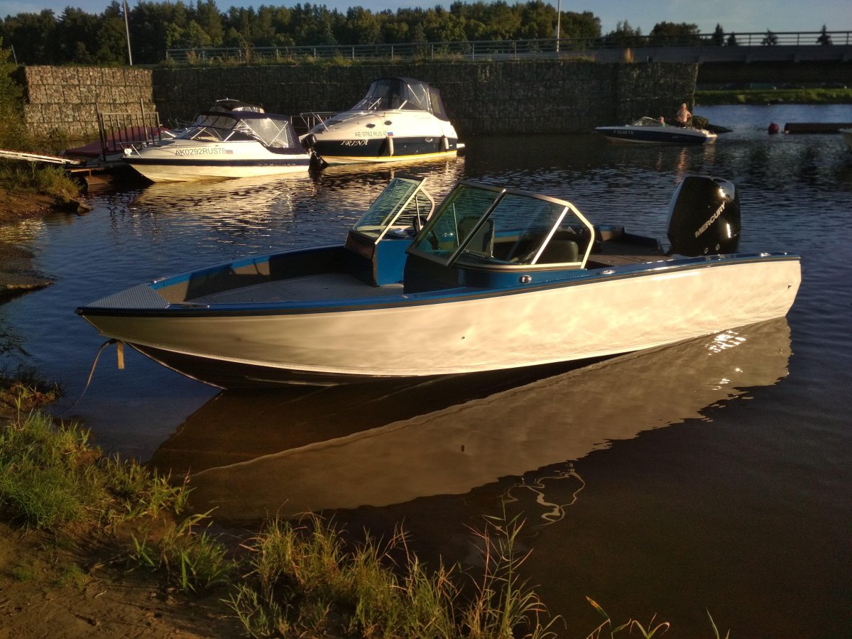 Лодка Альбакор 470 Лайт