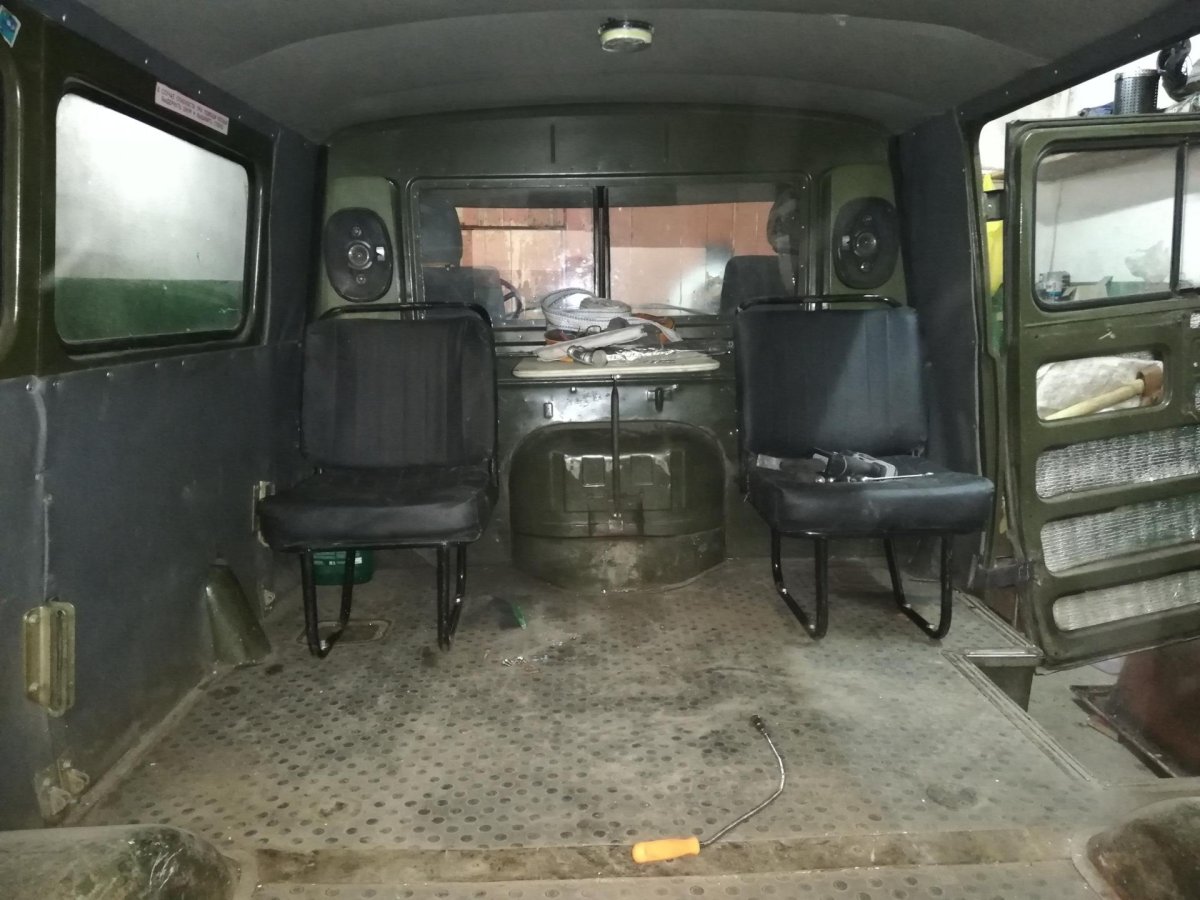 УАЗ 452 Буханка кабина