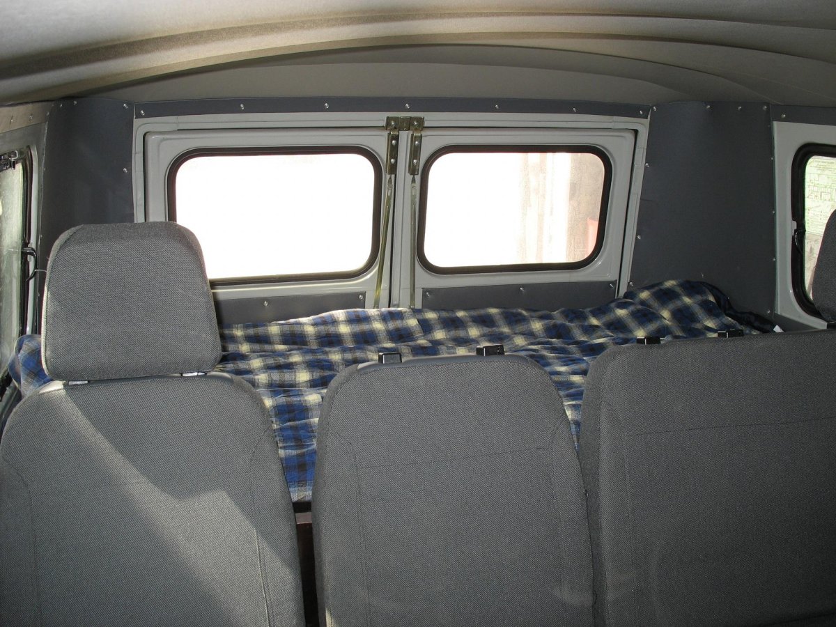 УАЗ 452 пассажирский салон