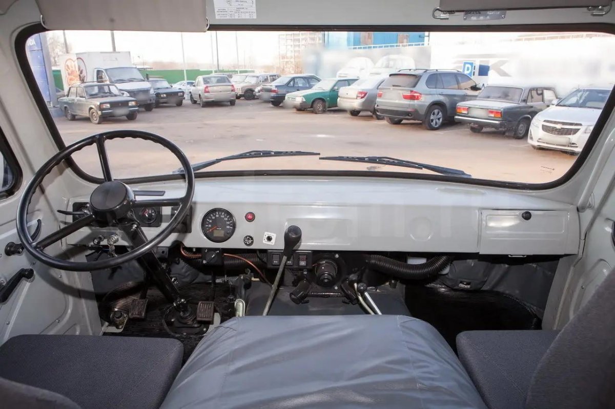 УАЗ 452 Буханка кабина