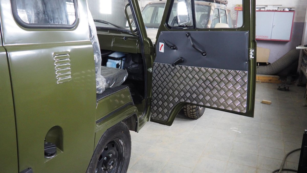 Двери УАЗ 452 Буханка