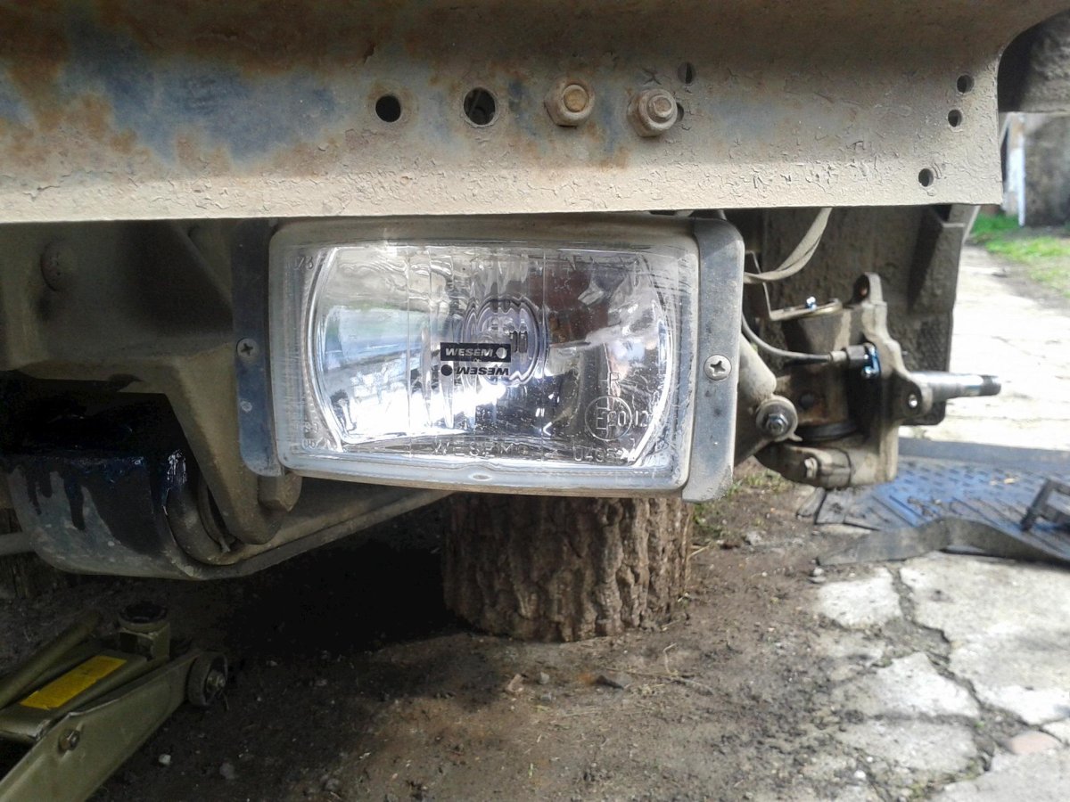 Противотуманки квадратные на Газель 3302