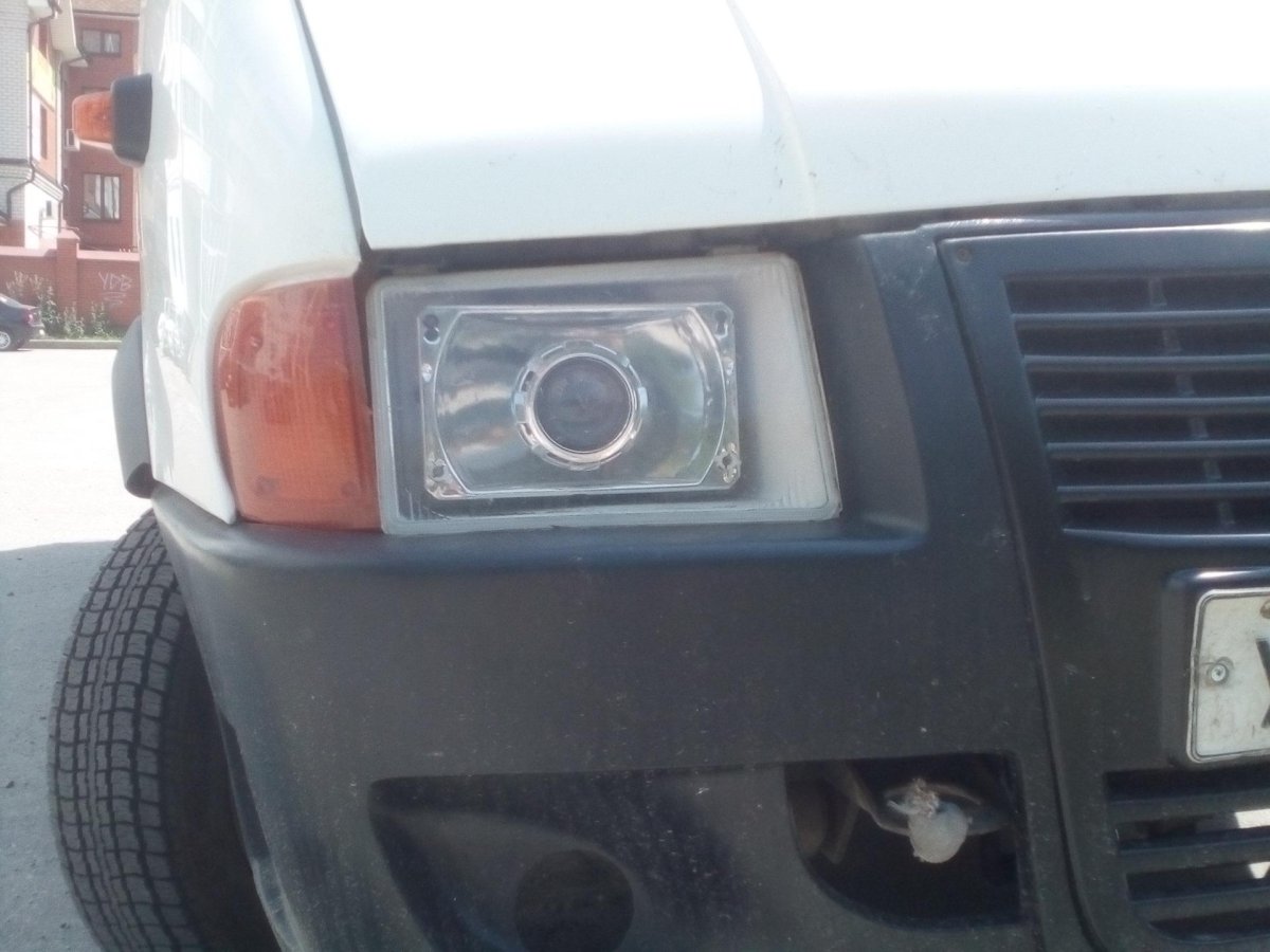 Фара Газель 3302 старого образца