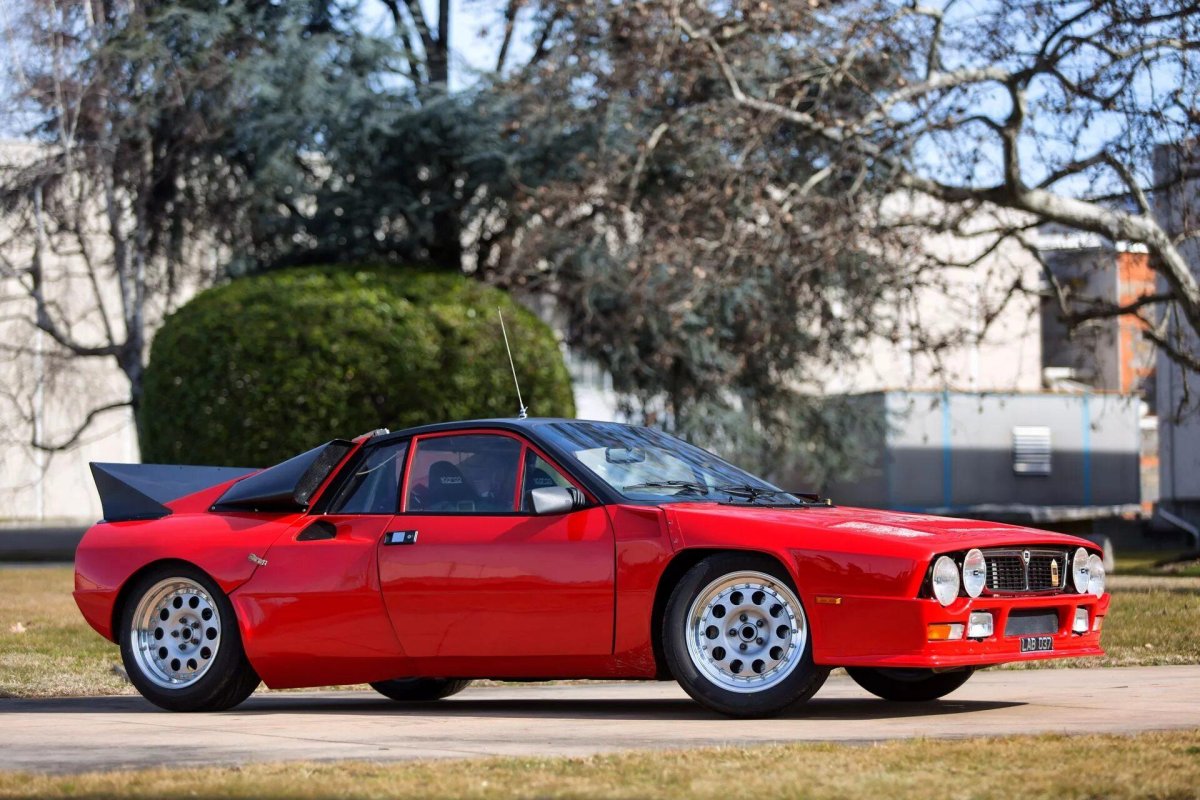 Lancia 037