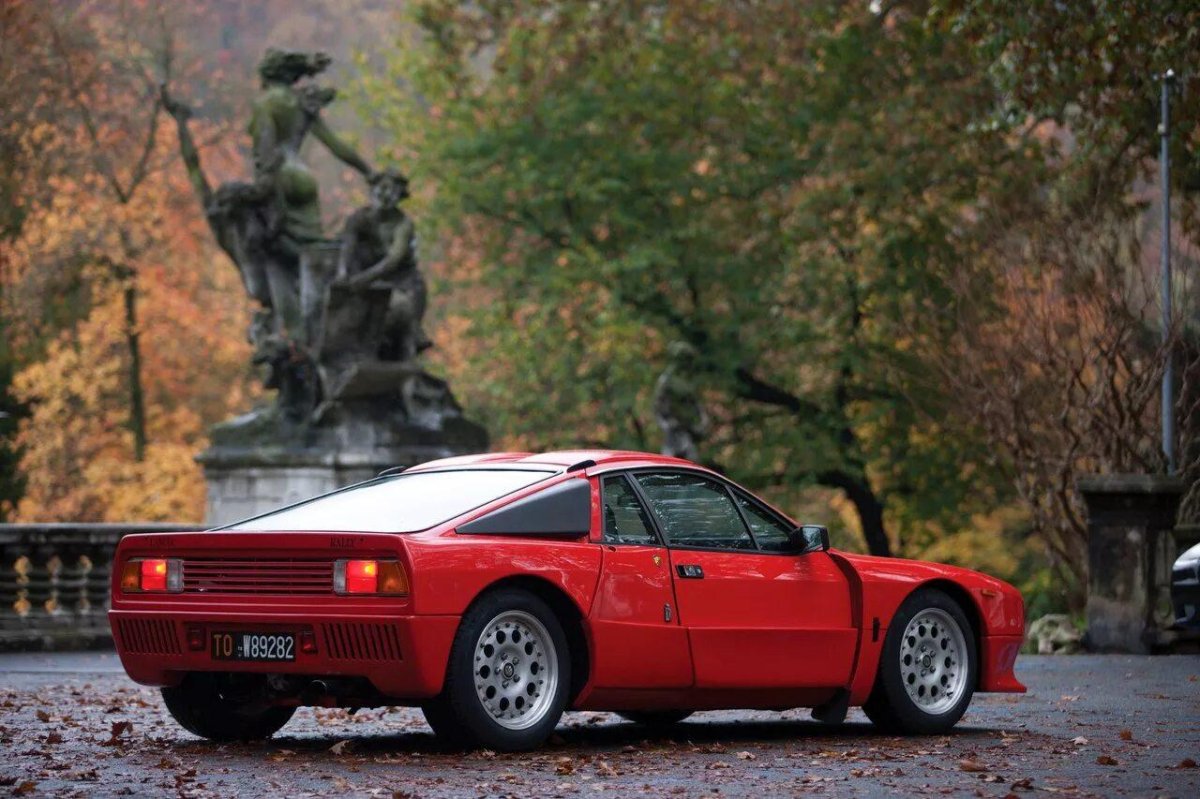1982 Lancia Rally 037 Stradale