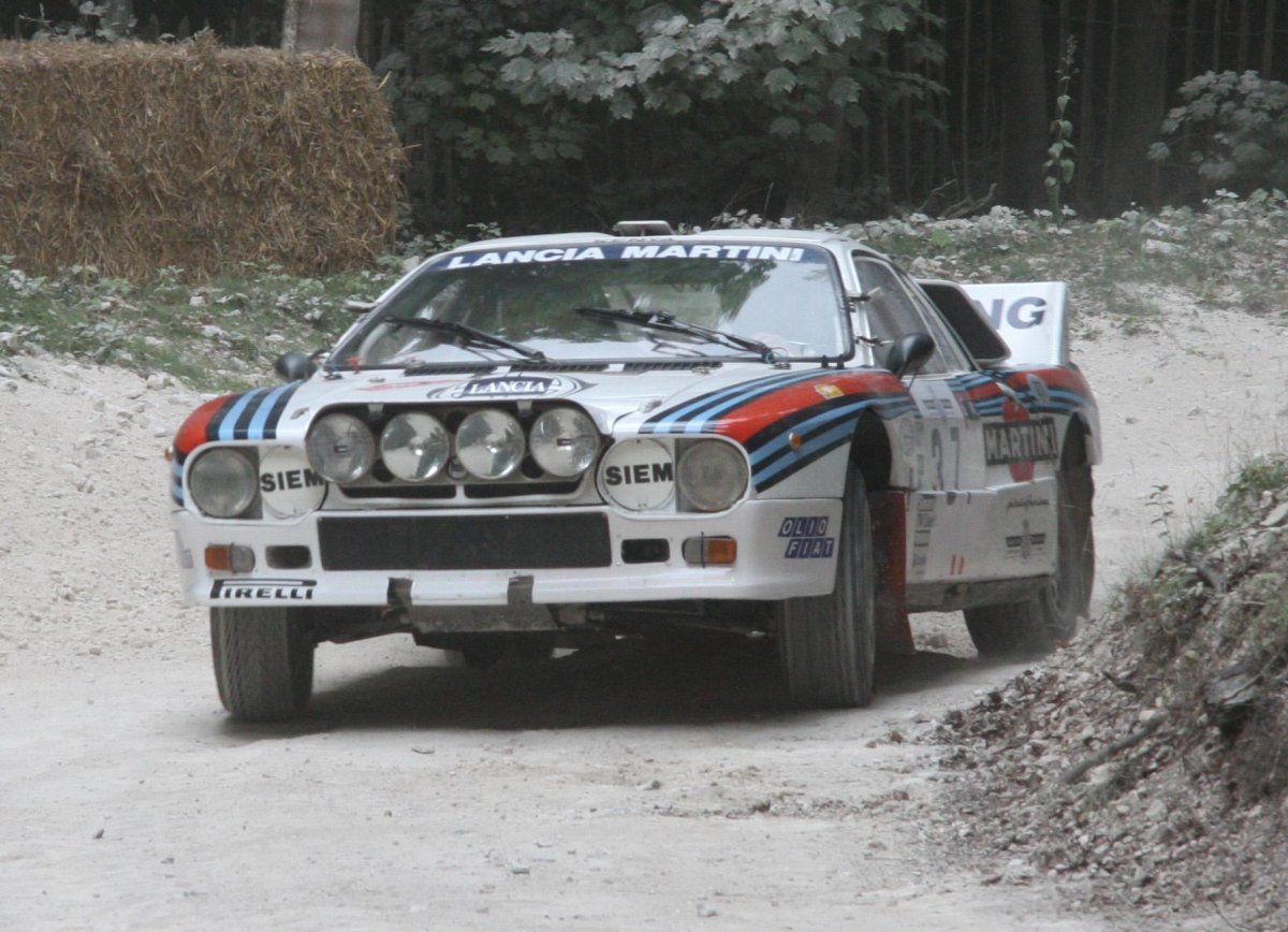 Rally Wallpaper Lancia
