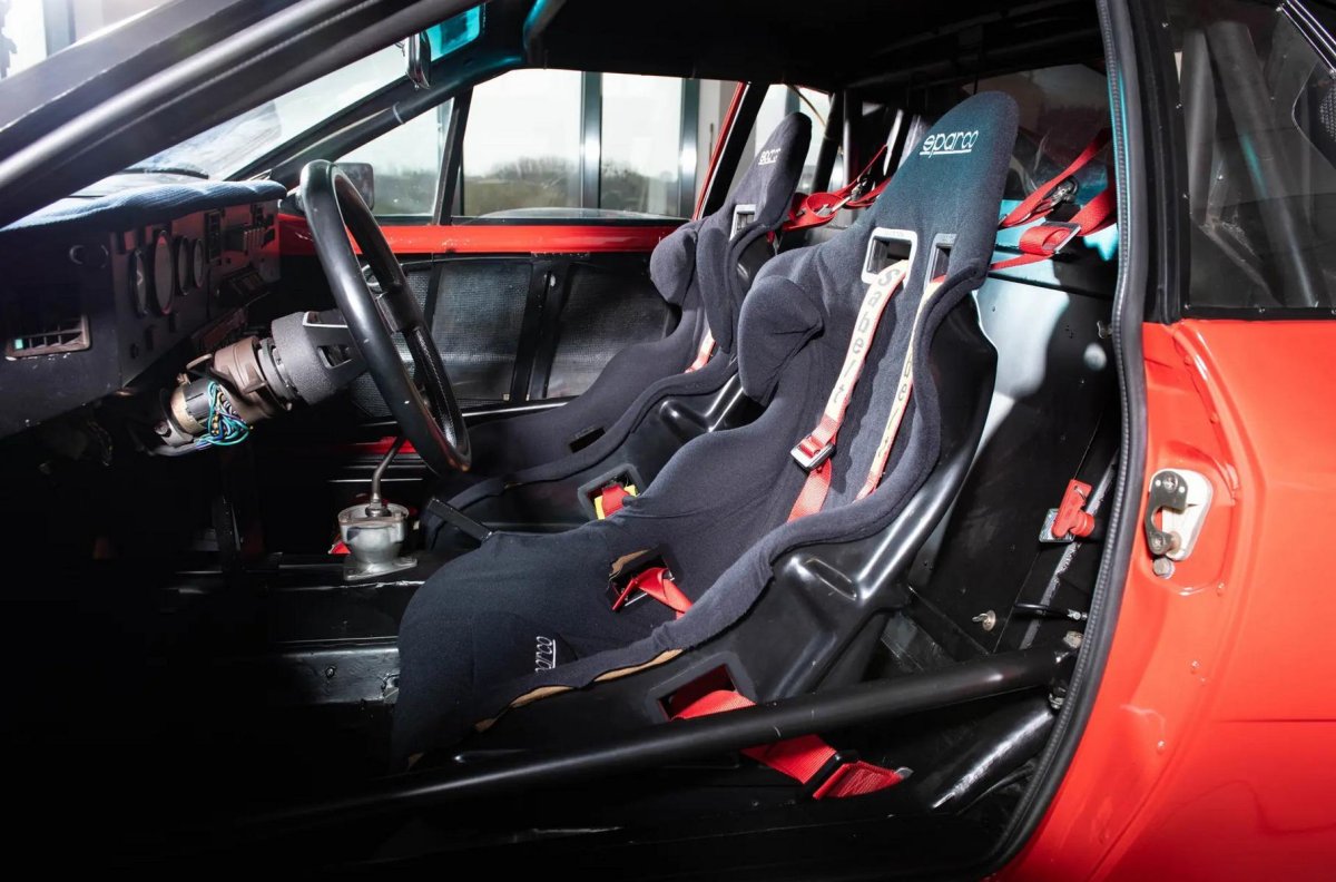 Lancia 037 салон