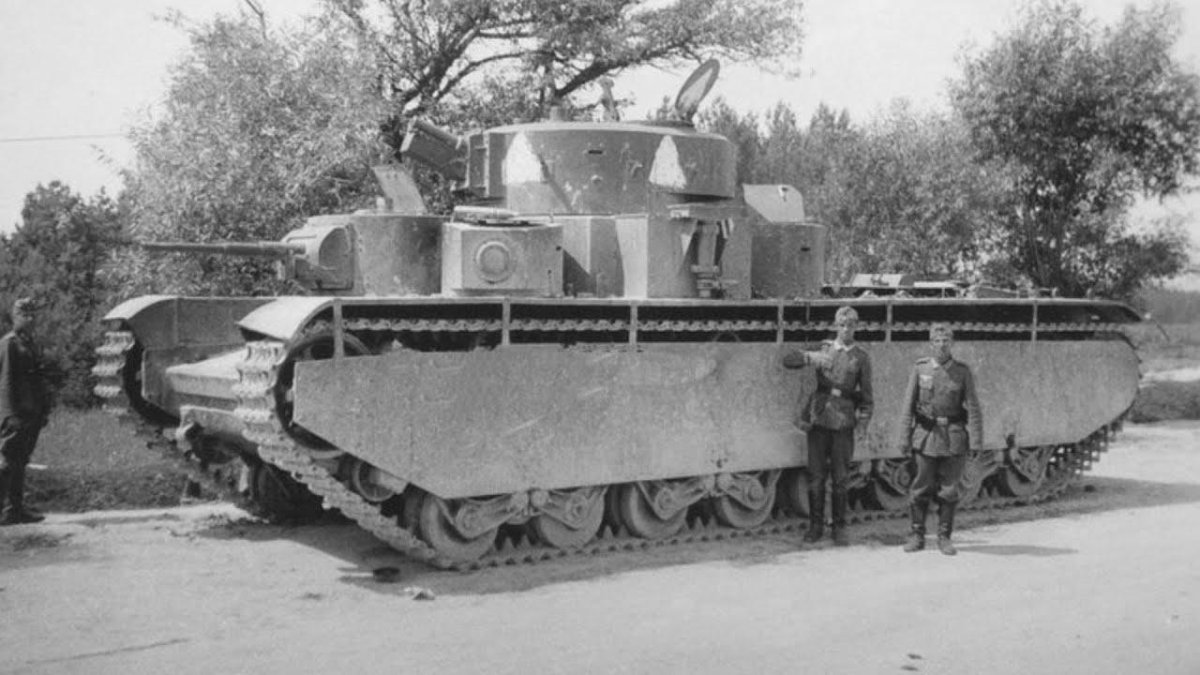 Пятибашенный танк т-35