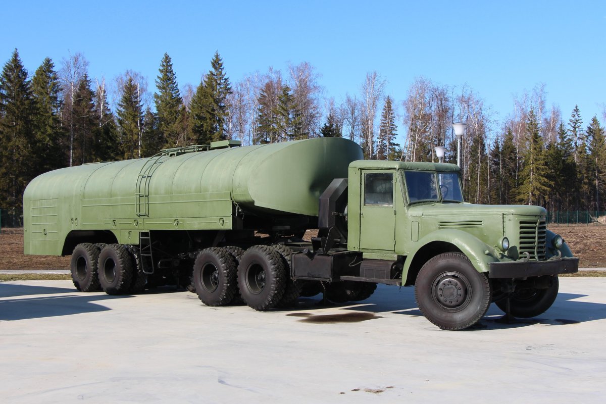 ЯАЗ-210 грузовой автомобиль