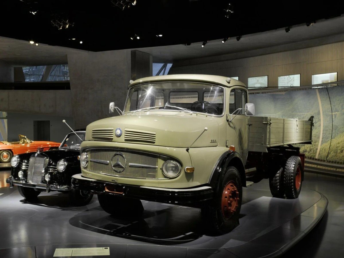 Mercedes-Benz Trucks 1960