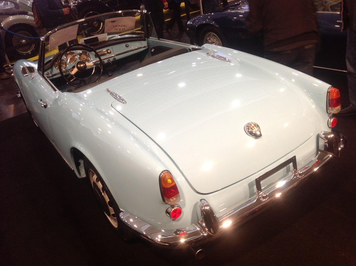 1950 Bentley r-Type Continental