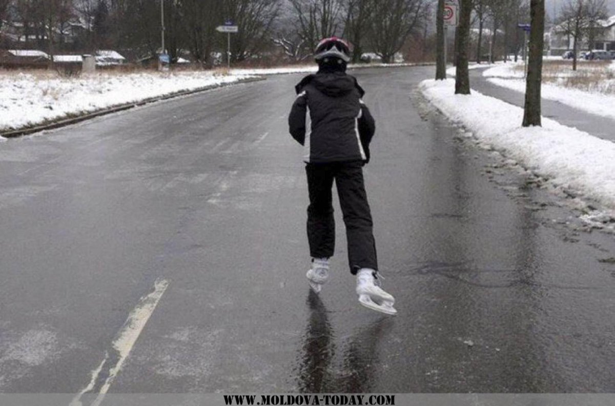 Скользко на дороге