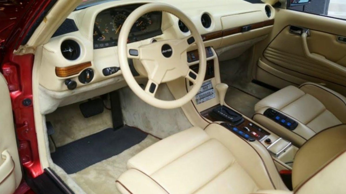 W123 AMG салон