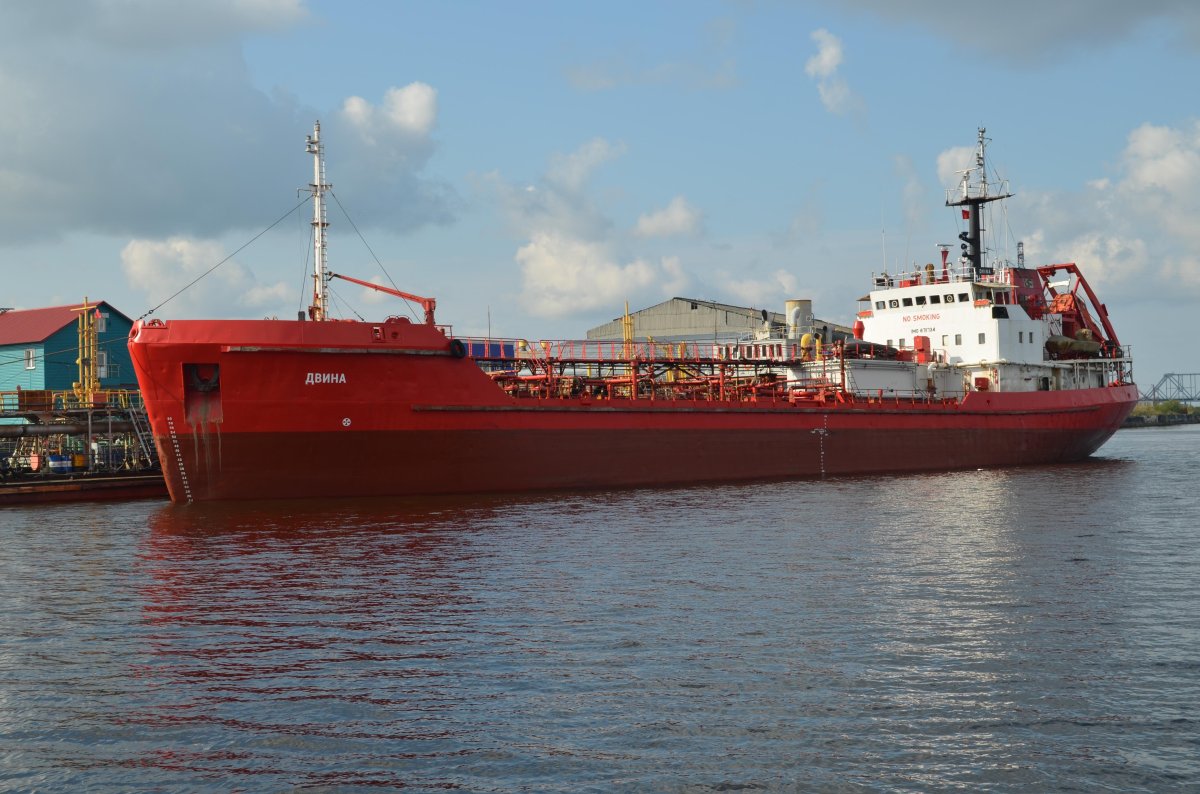 Танкер-бункеровщик «Владимир Матвеев»