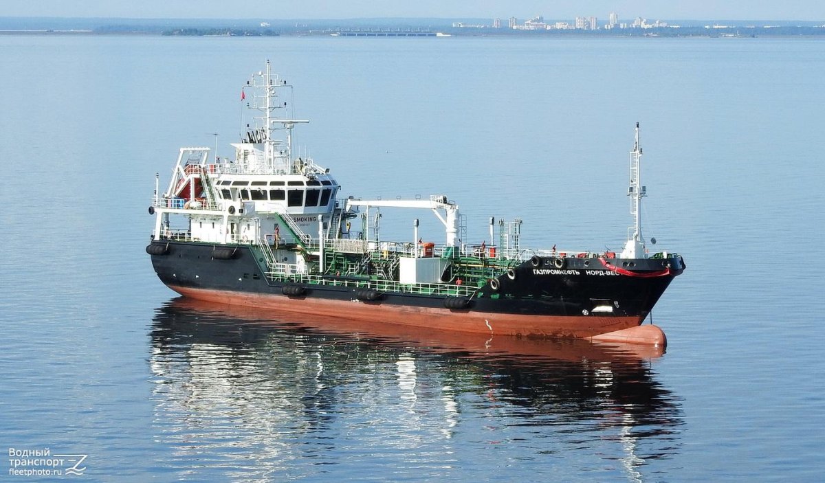 Танкер Газпромнефть Норд-Вест