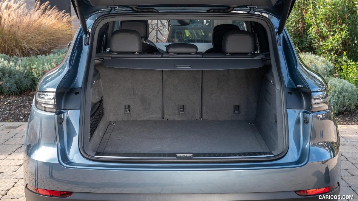 Порше Кайен багажник