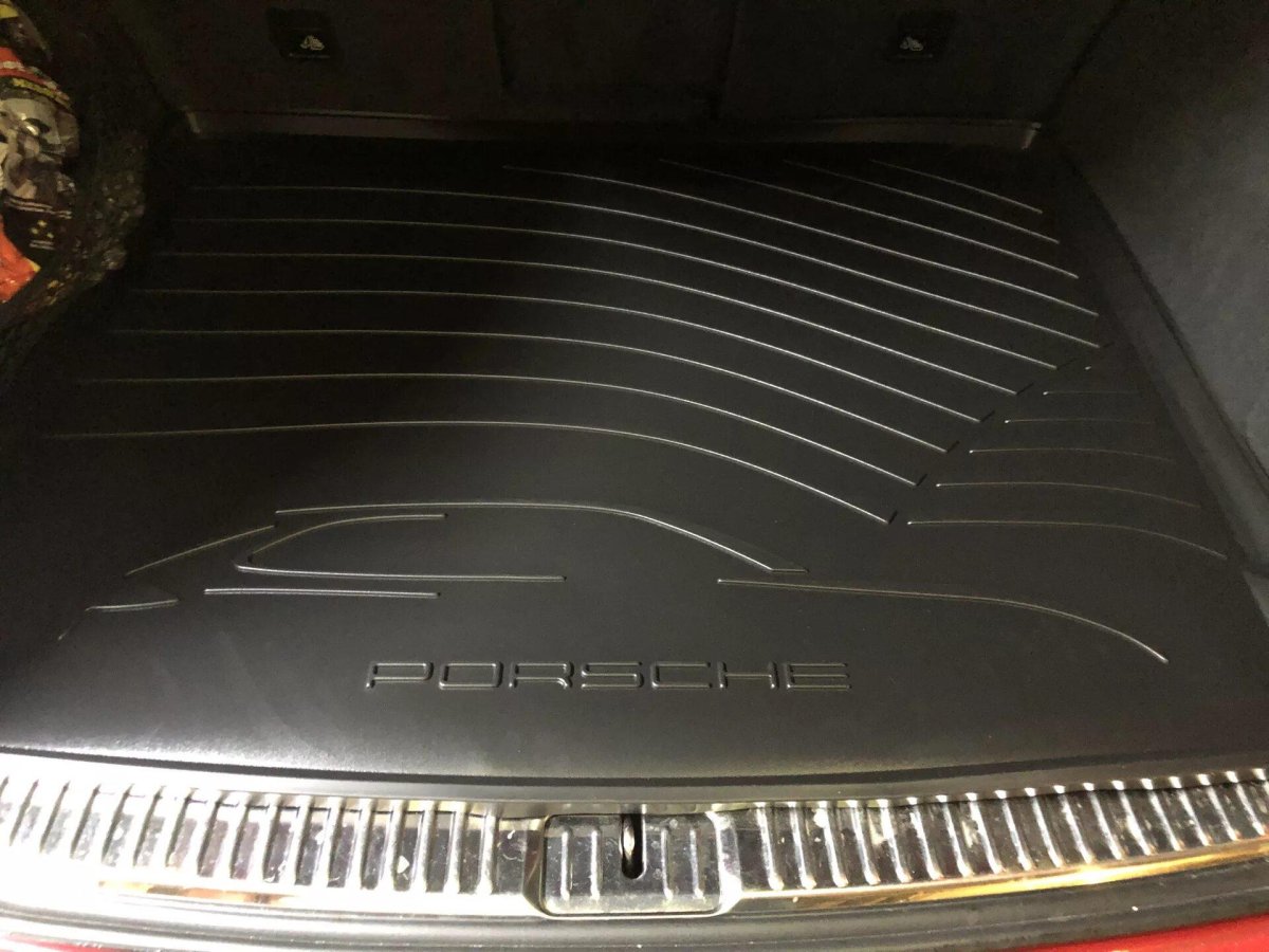 Коврик багажника Porsche Cayenne 958