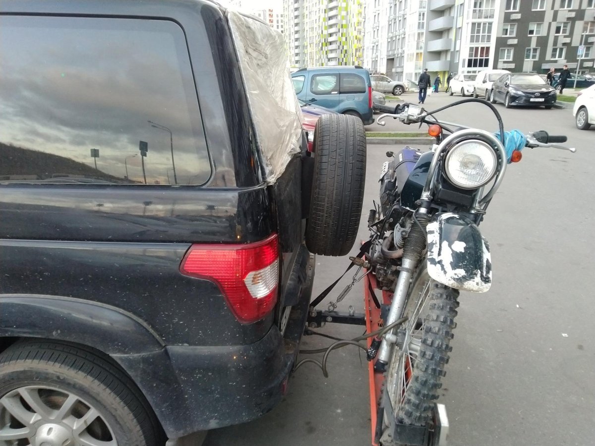 Мотохвост на УАЗ Патриот