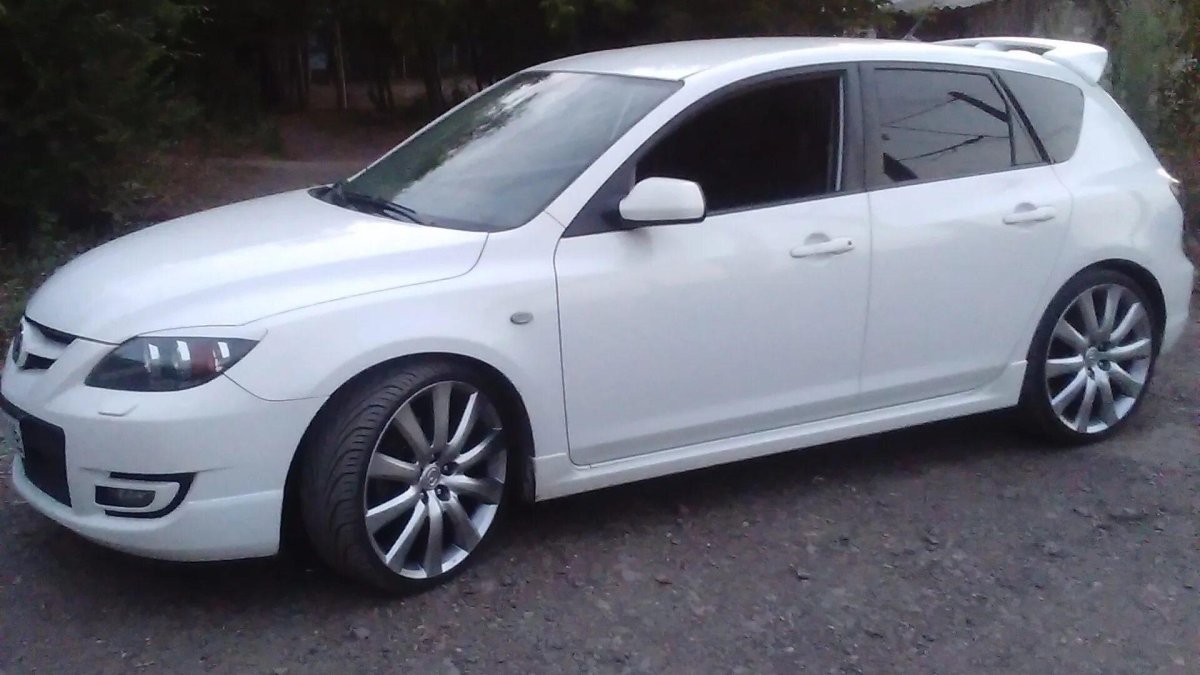 Мазда 3bk на дисках r18 MPS