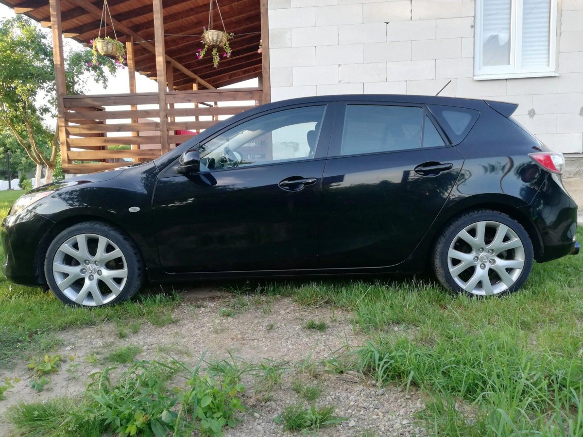 Mazda 3 BL диски r18