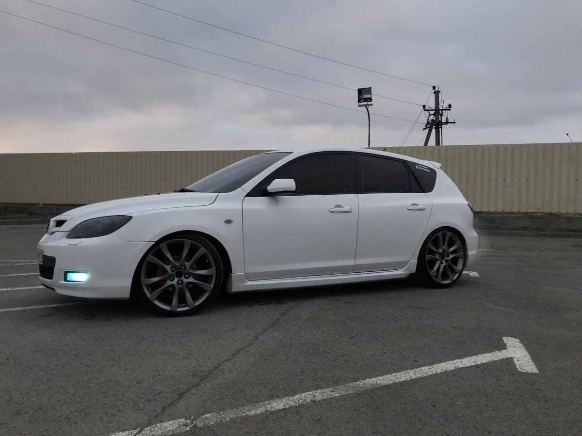 Mazda 3 BK r19