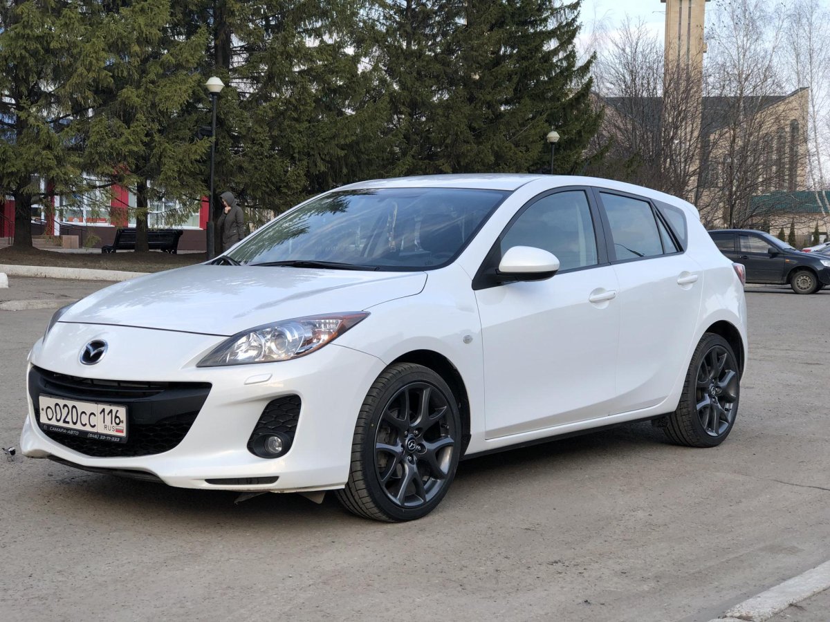 Mazda 3 BL хэтчбек r18