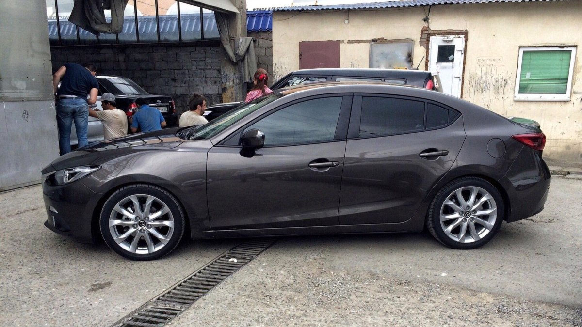 Mazda 3 BM r17