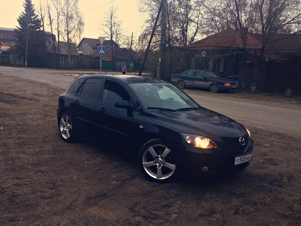 Мазда 3 2008 на 18 дисках