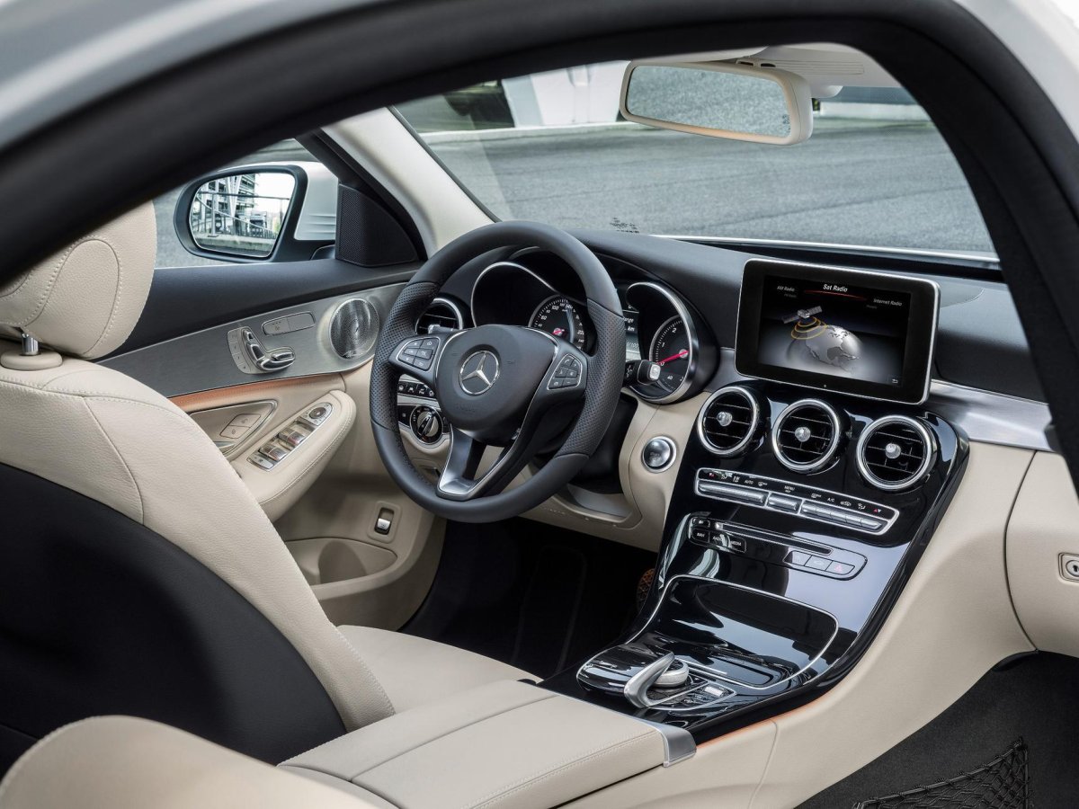 Мерседес Бенц c w205