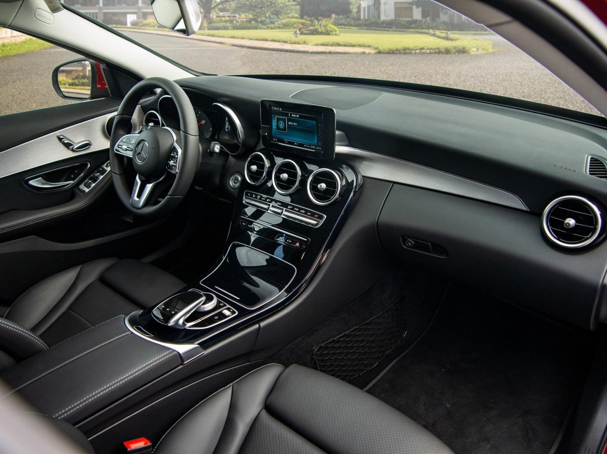 Mercedes Benz c 180 2021