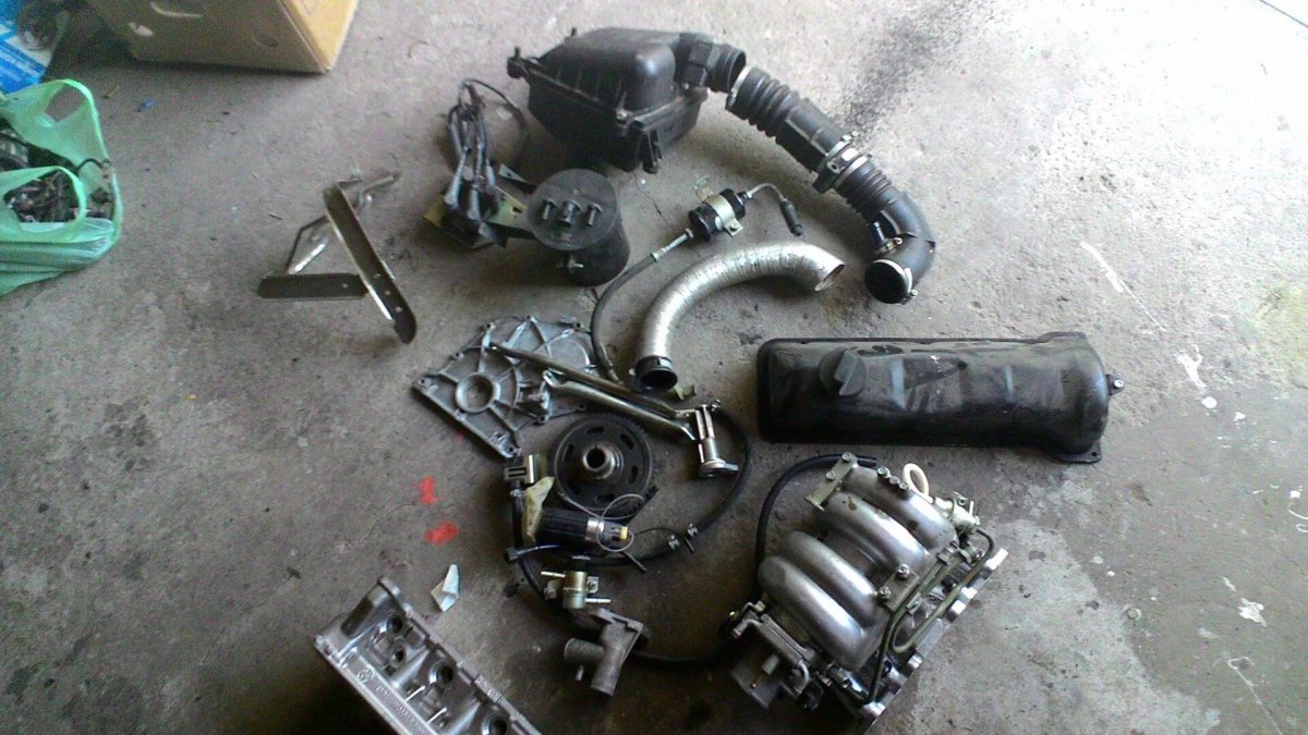 Впускной коллектор 2107